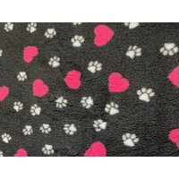 Deka Vetbed DeLuxe č.36 sivá so srdiečkami a labkami 